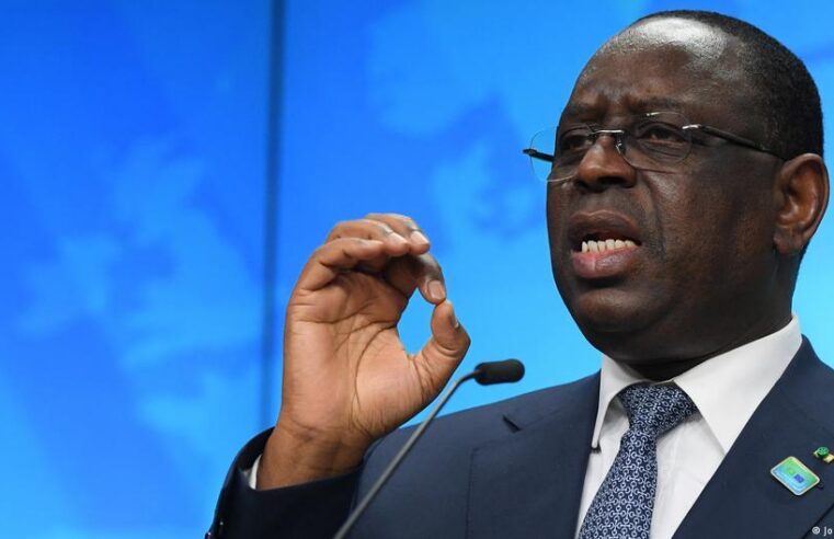 Visite de Macky Sall au Sénégal : colère des familles et indignation générale