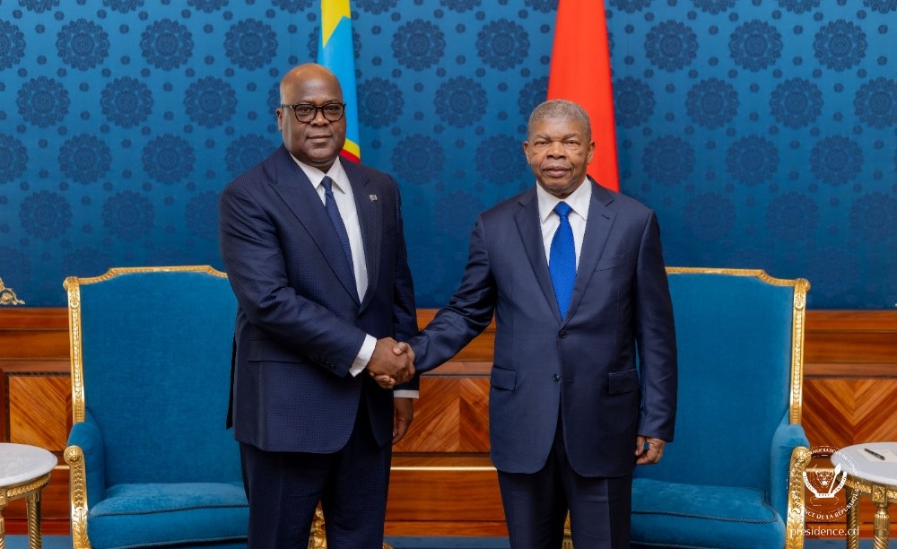 Félix Tshisekedi en Angola pour un sommet international axé sur la paix