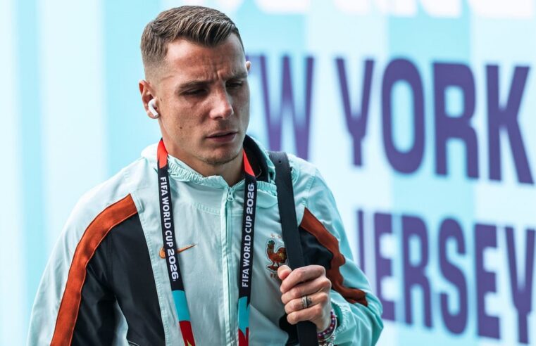 Lucas Digne revient au PSG, Ousmane Dembélé est prêt à le suivre