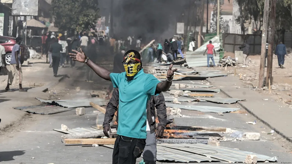 Analyse politique : la rencontre entre Bassirou Diomaye Faye et Macky Sall pourrait refaçonner les alliances au Sénégal