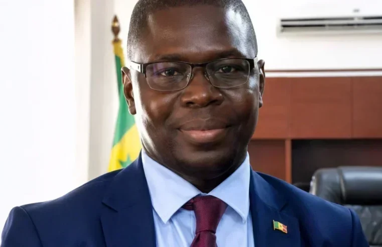 Transhumance politique au Sénégal : l’évolution des alliances à travers l’histoire