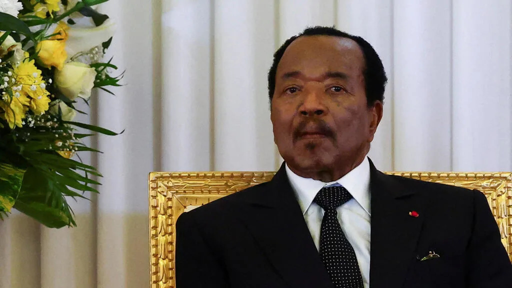 Présidence camerounaise : l&rsquo;absence de Paul Biya suscite débats et tensions