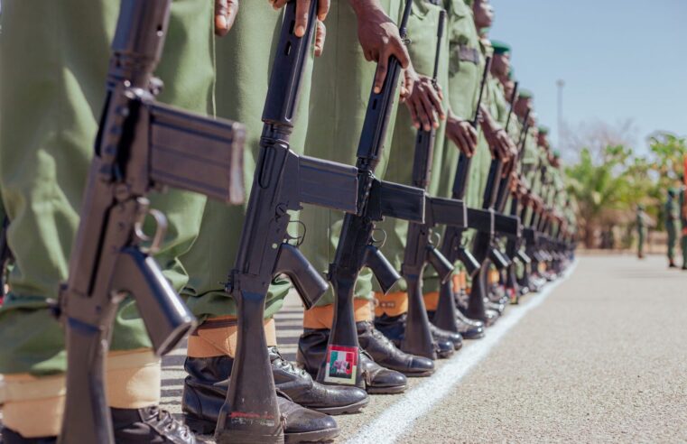 Mali : le Jnim frappe une base militaire au cœur du pays