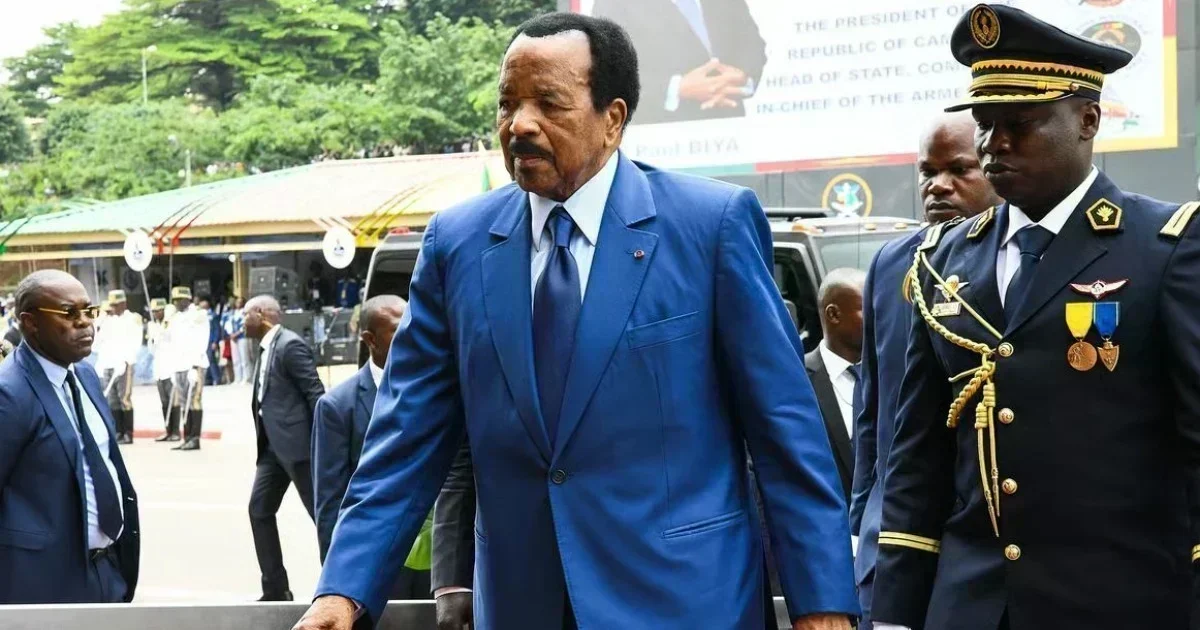 Cameroun : quatre généraux promus alors que Paul Biya s’absente du pays