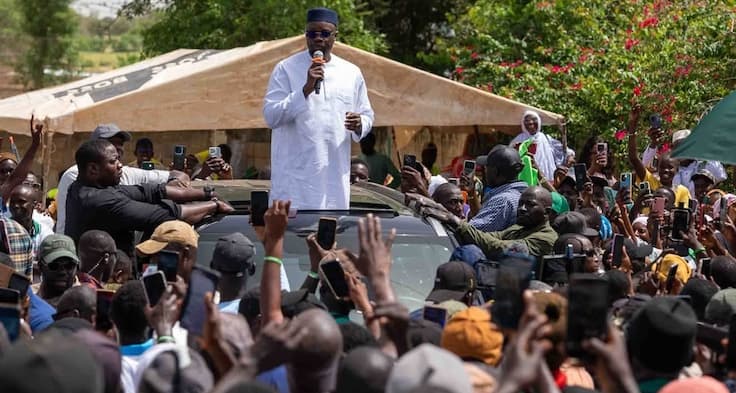 Sonko critique le décret électoral face aux limogeages récents