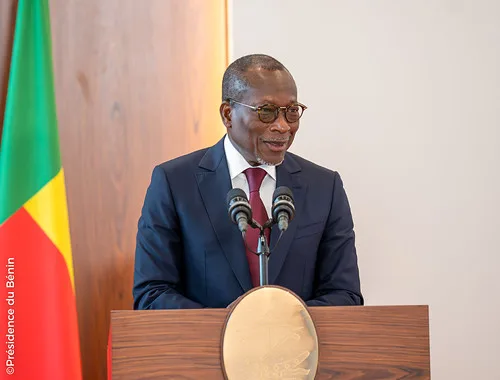 Comment le sénat du Bénin exerce-t-il son pouvoir décisionnel ?