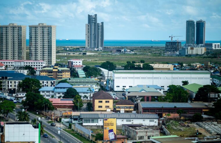 Gabon : un journaliste libéré, un pas vers la liberté de la presse ?