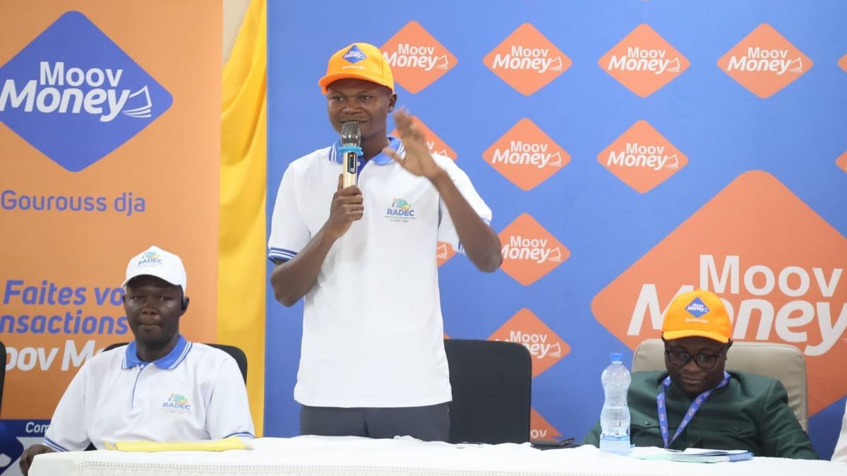 N&rsquo;Djamena : formation professionnelle des jeunes par le radec et moov money Tchad