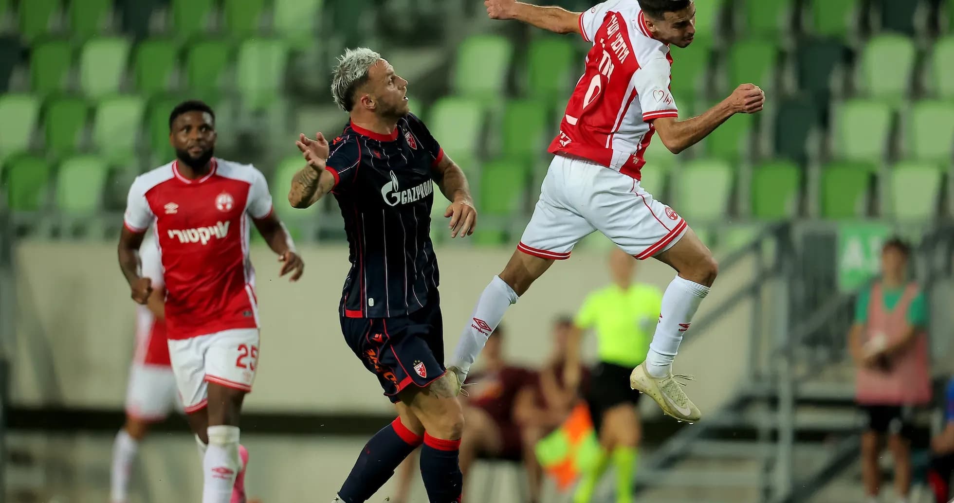 Fk crvena zvezda et hapoel beer sheva s&rsquo;affrontent pour un ticket en ldc à belgrade