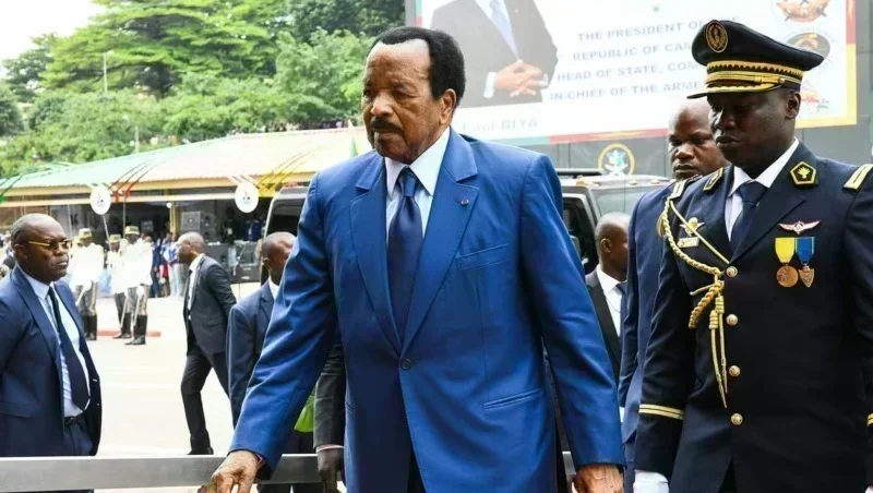 Cameroun : quatre généraux promus alors que Paul Biya s’absente du pays