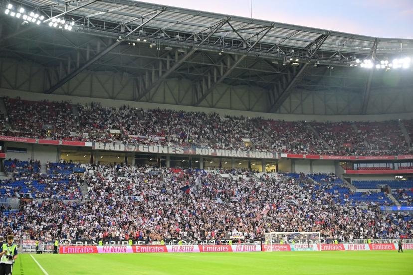 Une ambiance électrique attendue pour l'affrontement contre Fenerbahçe. (J.-B. Autissier/L'Équipe)