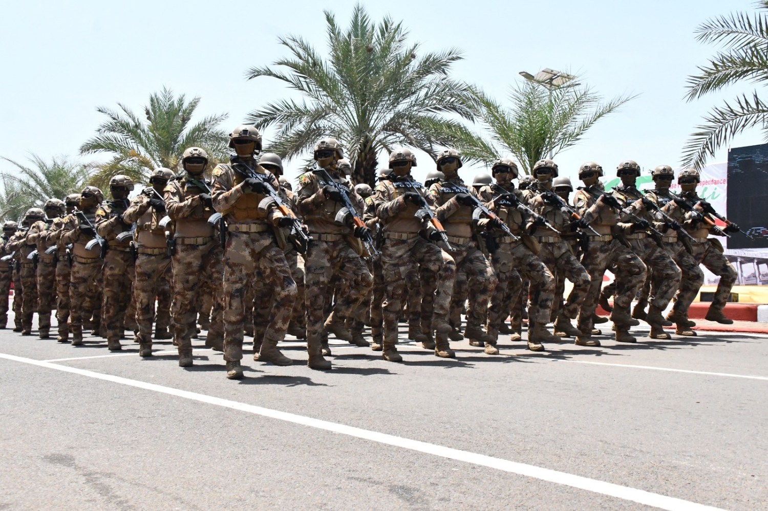 Mali : une attaque djihadiste d&rsquo;une rare violence frappe le camp militaire de Dioura